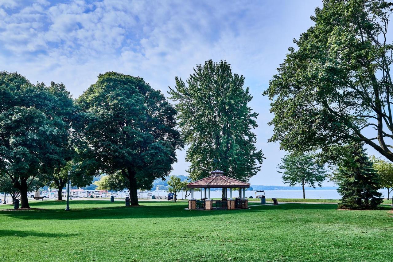 The Cove Of Lake Geneva Eksteriør billede